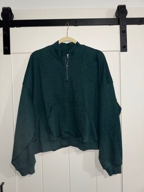 GYMSHARK Quarter-Zip Pullover Sweatshirt in Deep Green